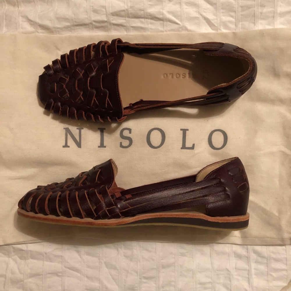 Nisolo Ecuador Huarache in Chocolate